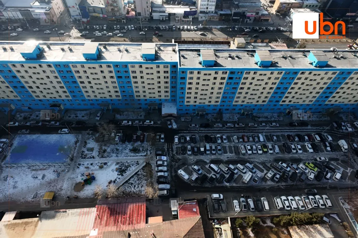 Баянгол дүүргийн 14 дүгээр хорооны 13Б, 13В байруудын фасад, дулаалга, дээврийн засварыг хийж дуусгажээ