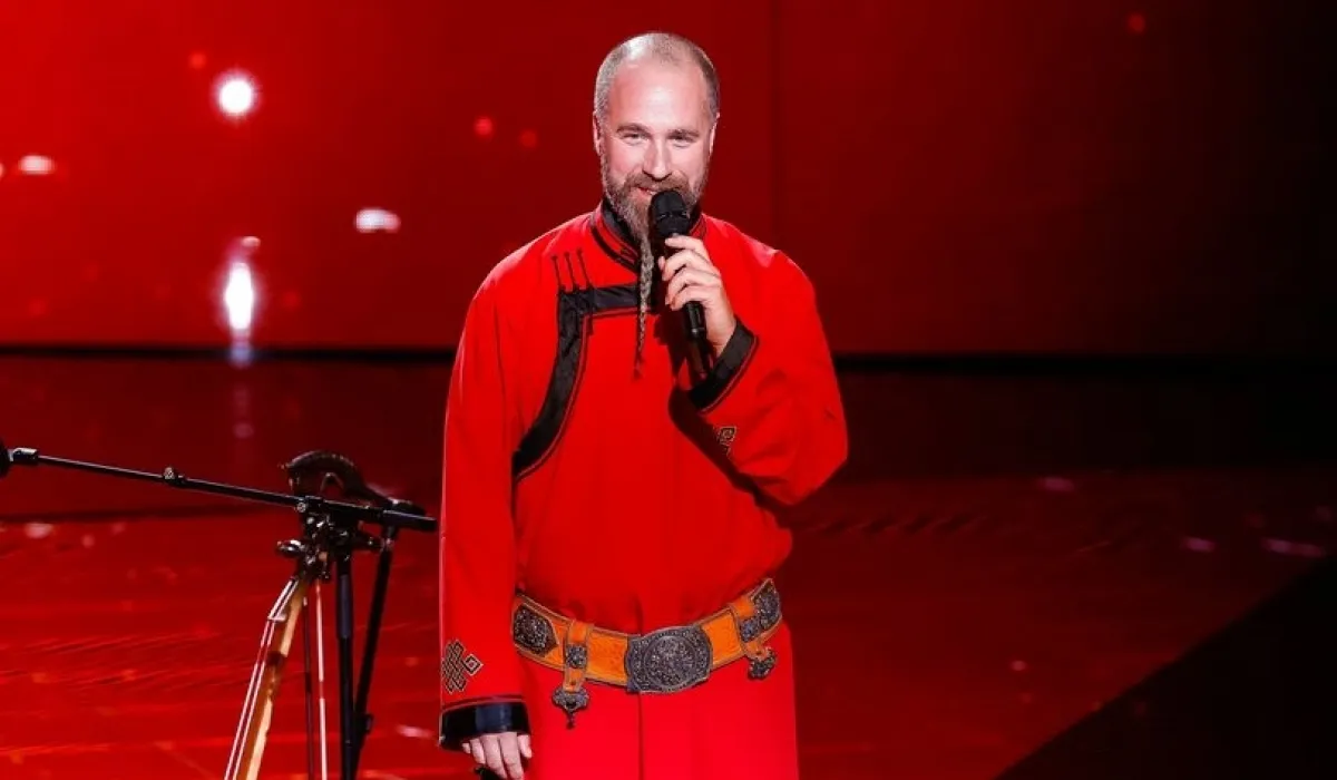 Францын “The Voice -2023” шоунд Монголын язгуур урлагаар бүтээлээ туурвидаг Мишел Абрахам оролцож байна