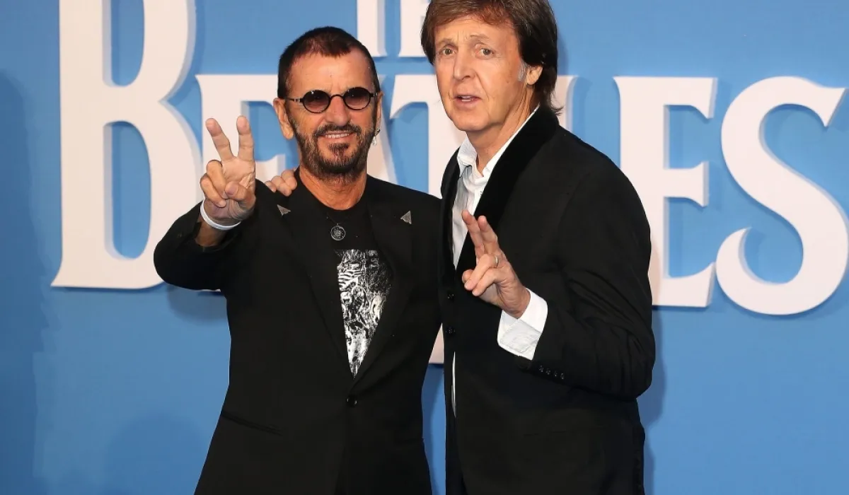 "The Beatles" хамтлаг эргэн нэгдлээ