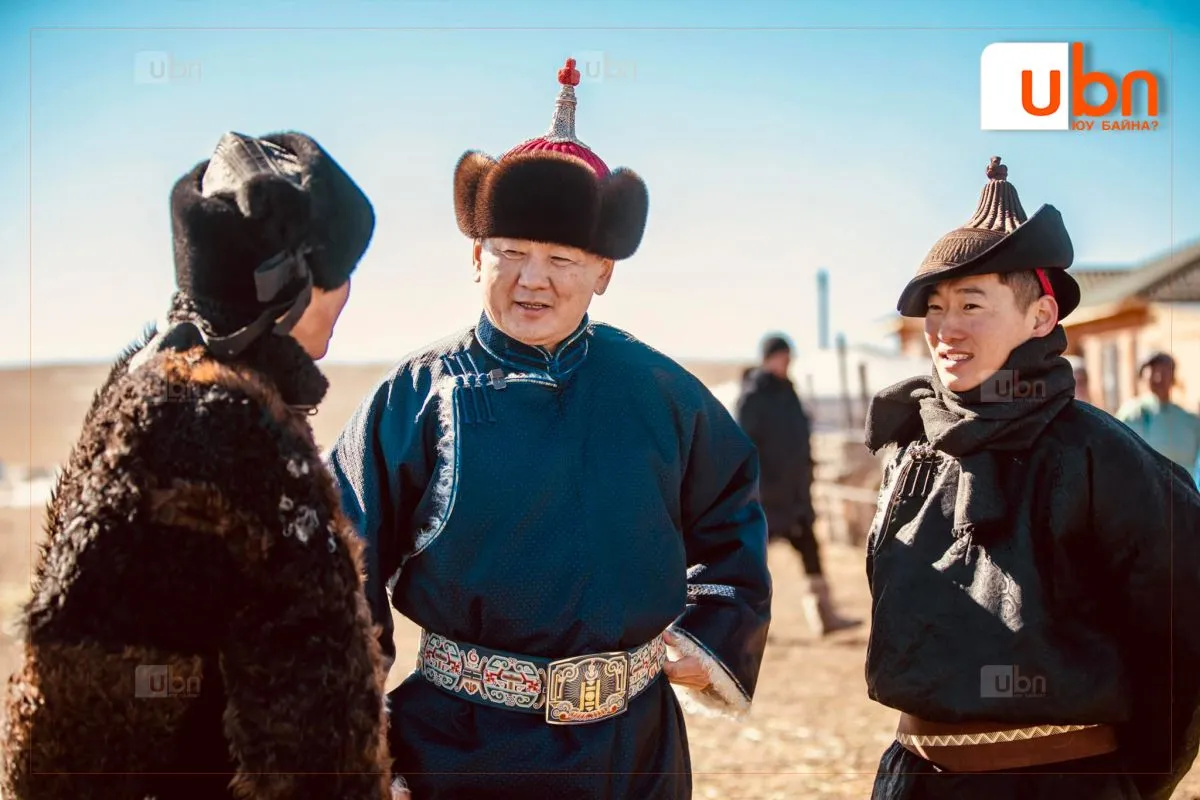 Ерөнхийлөгч У.Хүрэлсүх орон нутагт ажиллаж, малчидтай уулзана