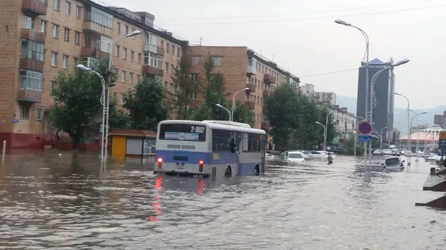 Үер, усны аюулаас урьдчилан сэргийлэх ажлыг зохион байгуулахыг үүрэг болголоо