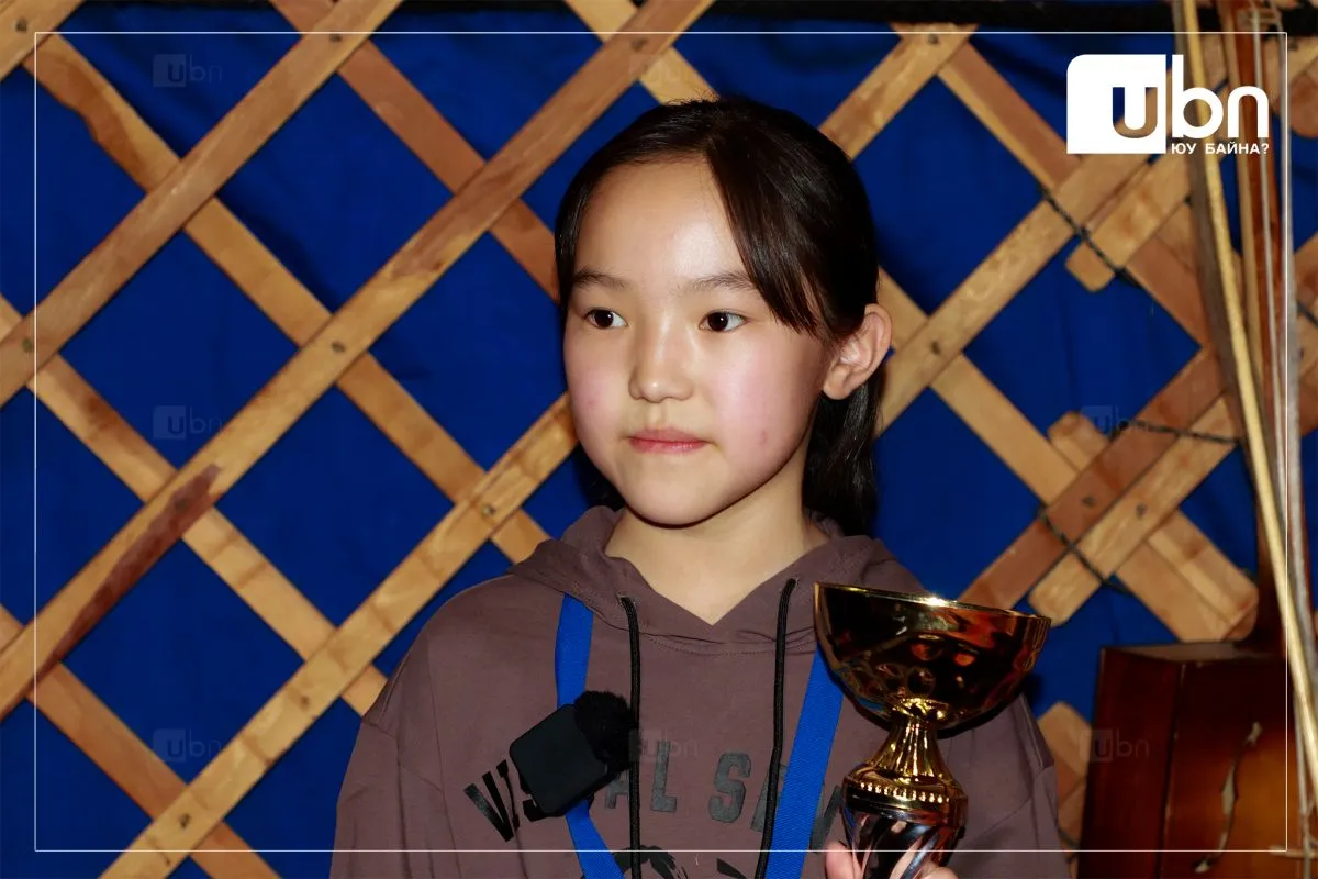 legacy:shatar/buyanhishig ohin/bb1.jpg