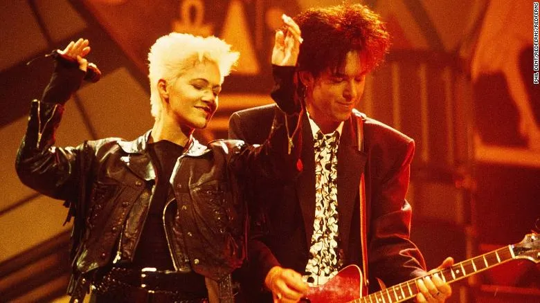 Roxette хамтлагийн дуучин Марин Фредрикссон 61 насандаа таалал төгслөө