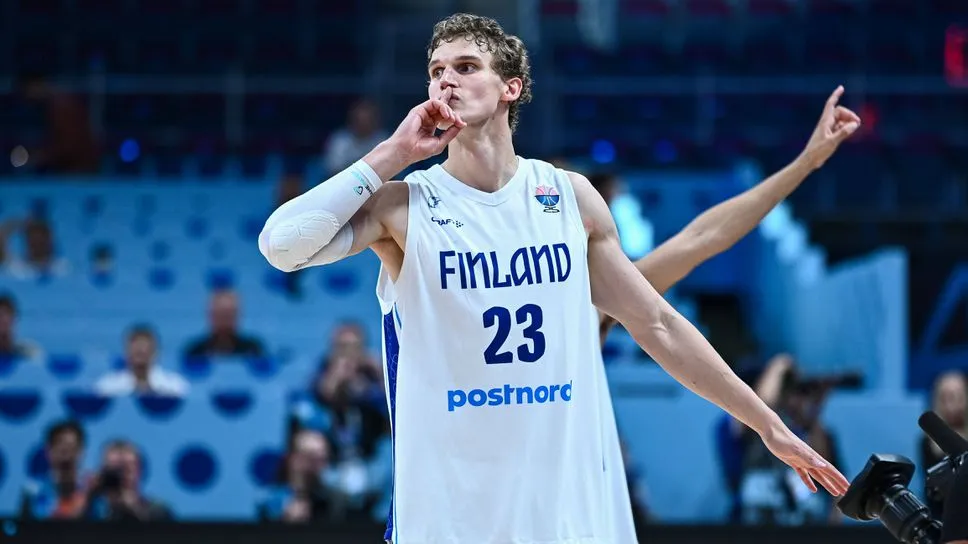 FIBA: Европын аварга шалгаруулах тэмцээнд Финланд түүх бүтээж хагас шигшээд шалгарлаа