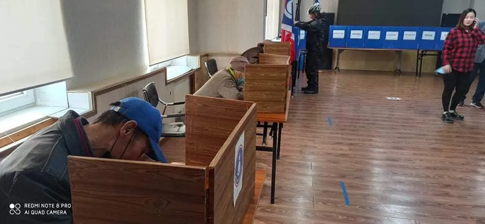 АН-ын даргын сонгууль хэвийн явагдаж, намын даргад Х.Баттулга ганцаараа өрсөлдөж байна