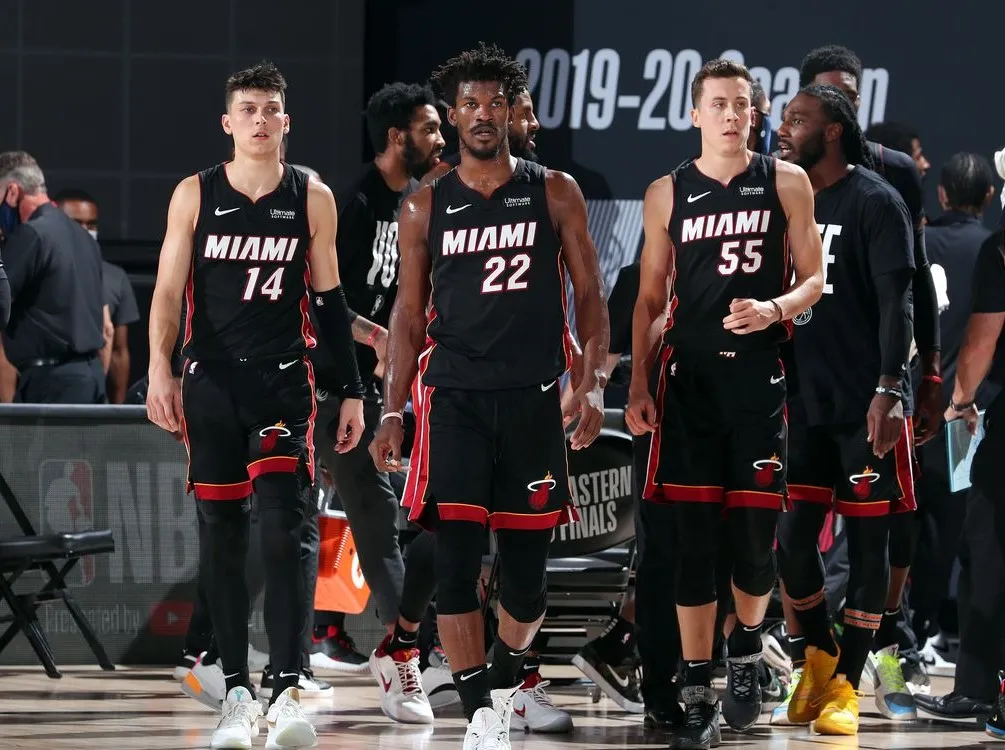 legacy:Амараа зураг/butler duncan herro.jpg