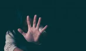 Хүчирхийлэлд өртсөн 10 эмэгтэйн 1 нь цагдаад мэдэгддэг