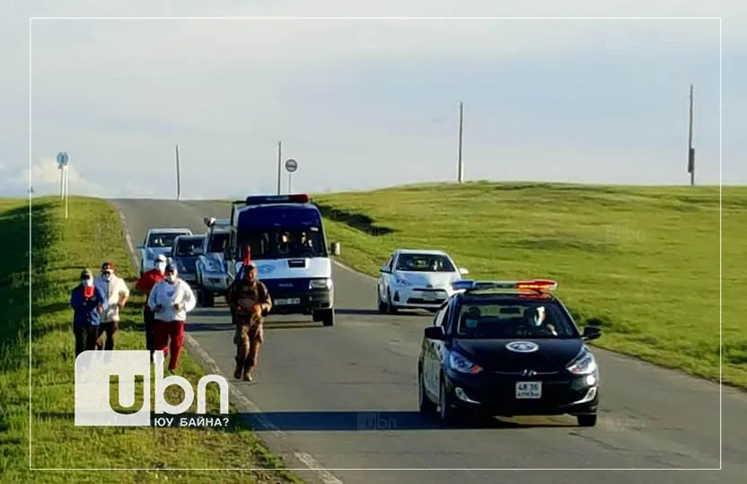 Э.Даваажамц Багануураар дайран өнгөрөхдөө "Ирээдүйгээ хамгаалъя" аянд нэгджээ