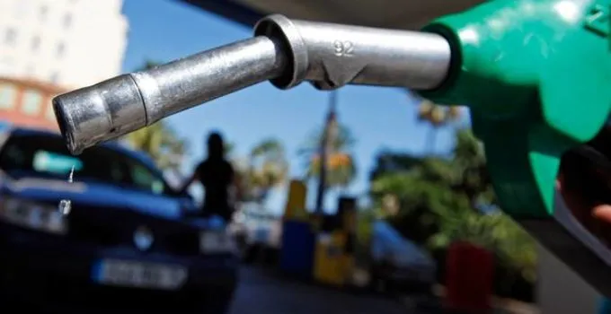 Нефтийн үнэ буурчээ
