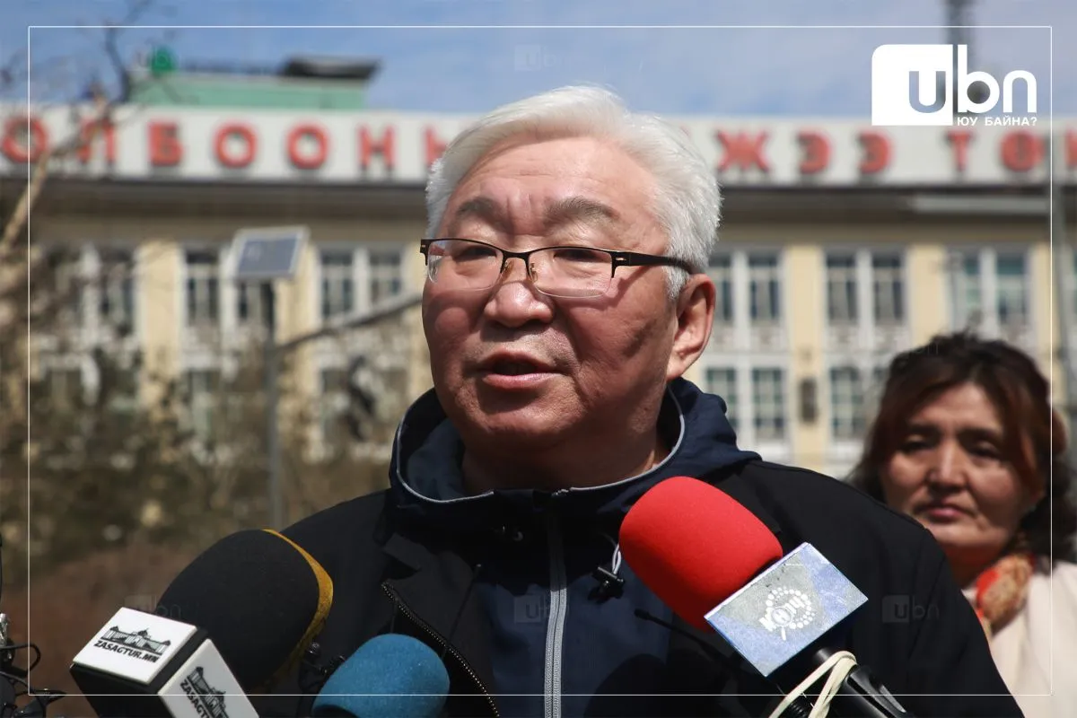 Э.Бат-Үүл: Х.Баттулга, философич Б.Батчулуун нар намайг МАН-ыг тараахыг эсэргүүцсэн гэж буруутгах юм