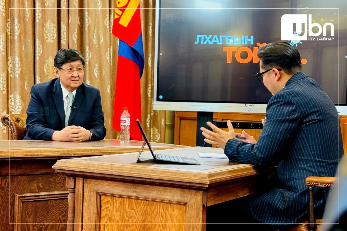legacy:Hurelbaatar gishuun/Yariltslaga Khurlee/1.jpg