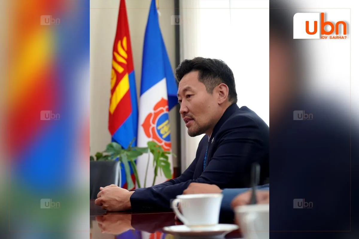 Х.Ганхуяг: Үндсэн хуулиа илтэд зөрчсөн асуудал хэлэлцэх чуулганы хуралдаанд оролцохгүй