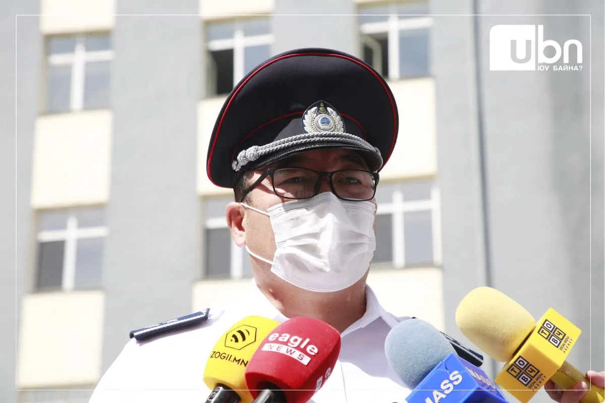 ЦЕГ: Д.Сосорбарамын гадаа багтай жагссан иргэдийн хэн болохыг тогтоож, мэдүүлэг тайлбарыг авч байна