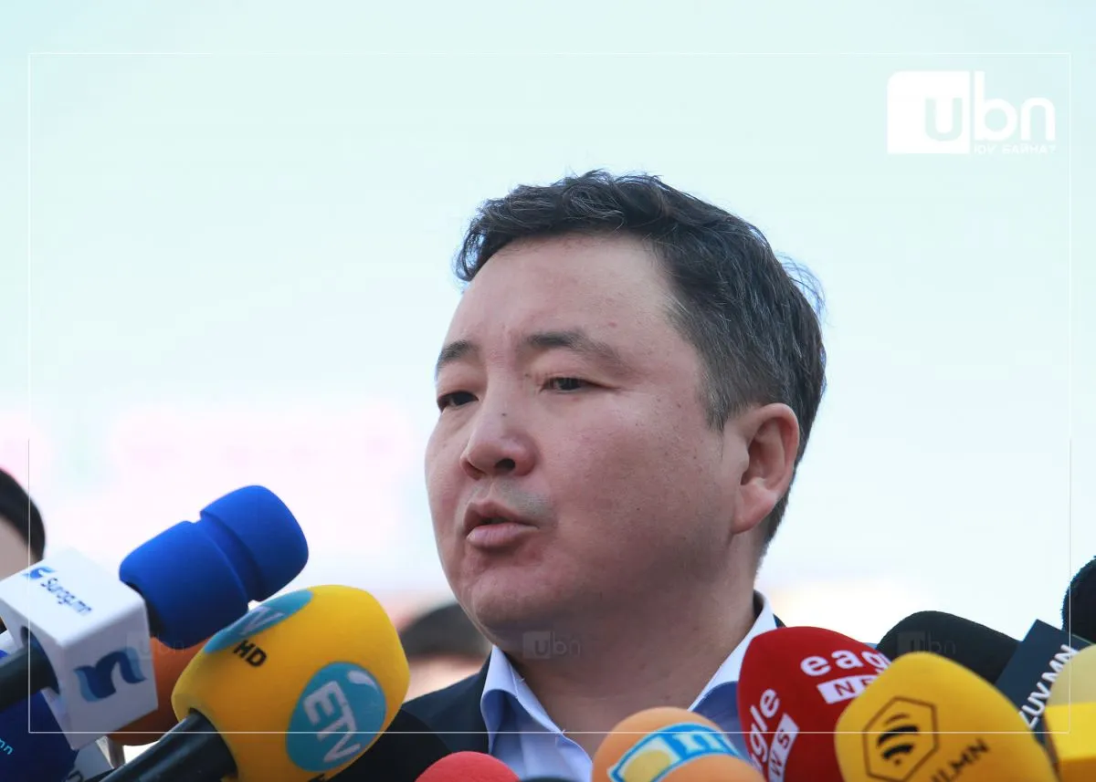 ШУУД: Голын голдиролыг өөрчлөн барьсан Шунхлай ШТС-ын удирдлагуудад Хотын даргын Албадан буулгах захирамжийг танилцуулж байна