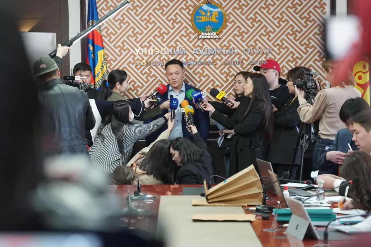 “Үндэсний эвсэл“ 2024 оны УИХ-ын сонгуулийн мөрийн хөтөлбөрөө ҮАГ-т хүргүүллээ