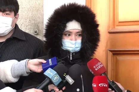 Украйнд байгаа оюутнуудын ар гэр: Монгол оюутнуудаа татна гэж худлаа ярихаа болих хэрэгтэй