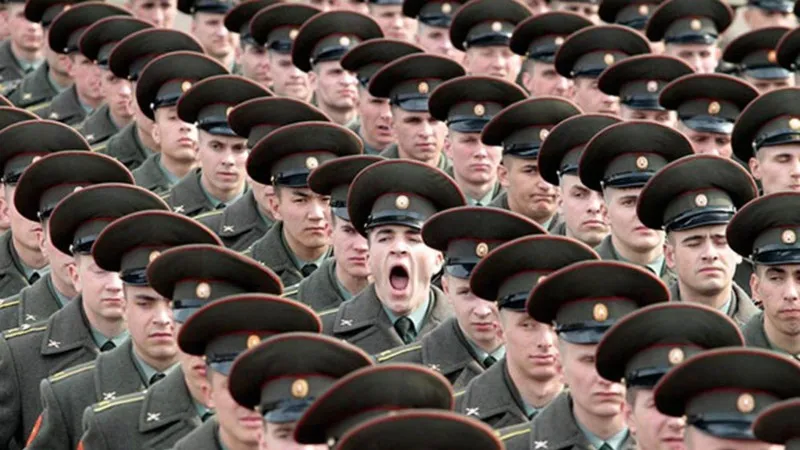 Эвшээх нь "халддаг" үзэгдэл