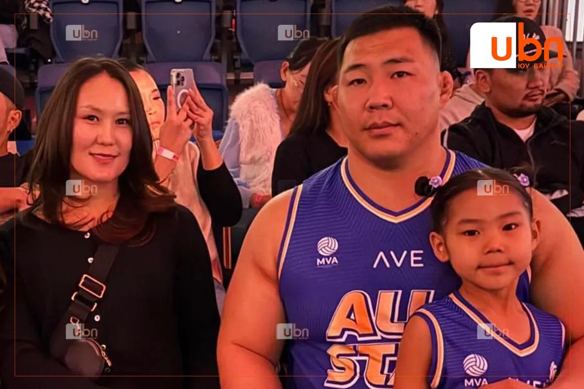 Улсын аварга О.Хангайн охин Х.Арлунгоог “Mongolian volleyball academy” урьжээ