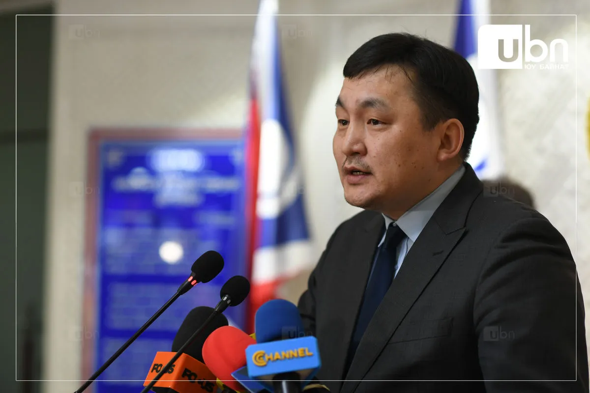 ШУУД: АН-аас гишүүдийн бүрэн эрхийг түдгэлзүүлэх асуудлаар мэдээлэл хийж байна