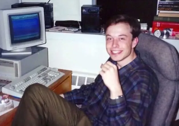 legacy:Амараа зураг/Elon Musk/KOC8wH1qhN5CeHvUDBEDxHn6ysUi9Qw_vEzGR7KTzdE.jpg