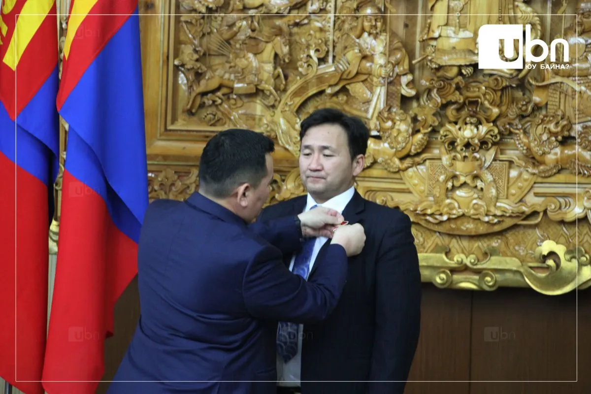 legacy:номун эмнэлэг/одон/номун6.jpg