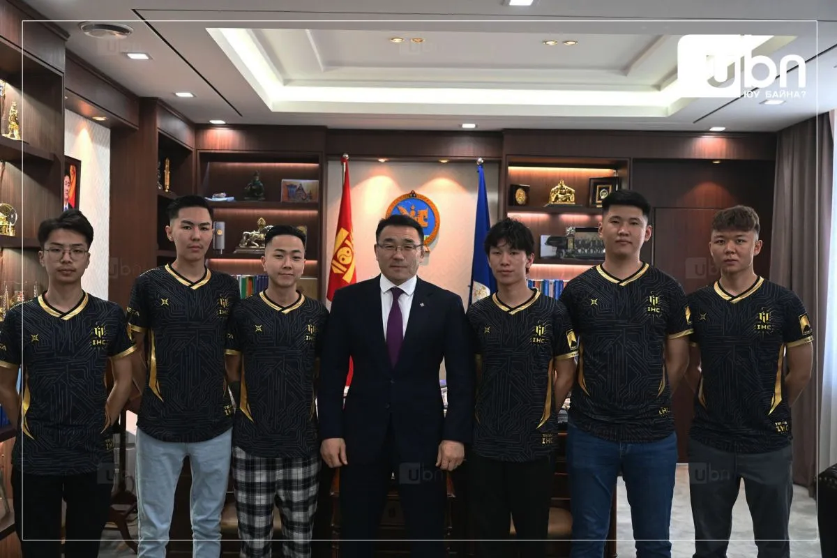 Хотын дарга “IHC Esports” багийнхантай уулзжээ