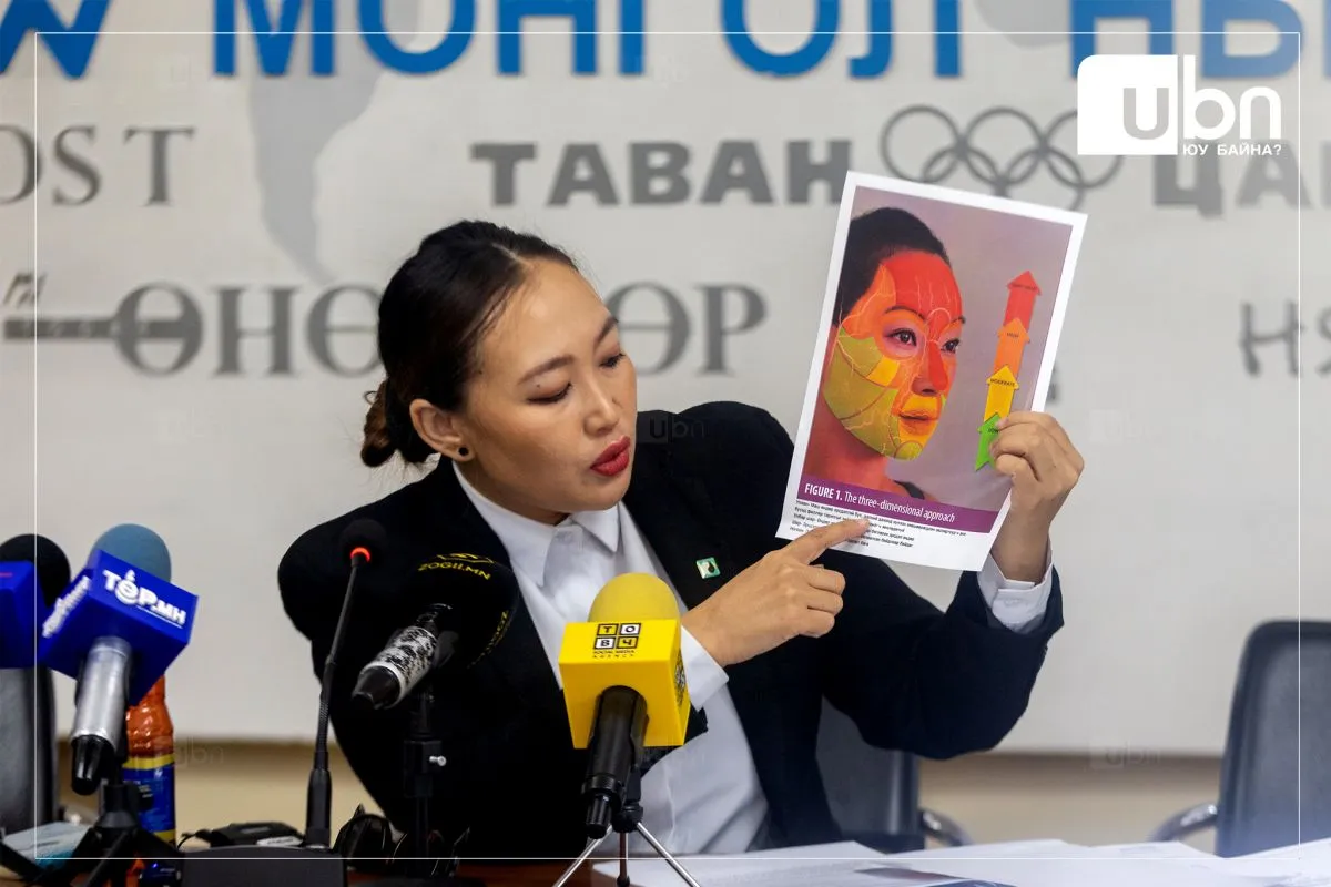 “Хөгжлийн бэрхшээлтэй хүүхдээ асардаг эмэгтэй “Синдерелла“ гоо сайхны эмнэлгээр үйлчлүүлээд баруун нүдний хараагаа алдсан“