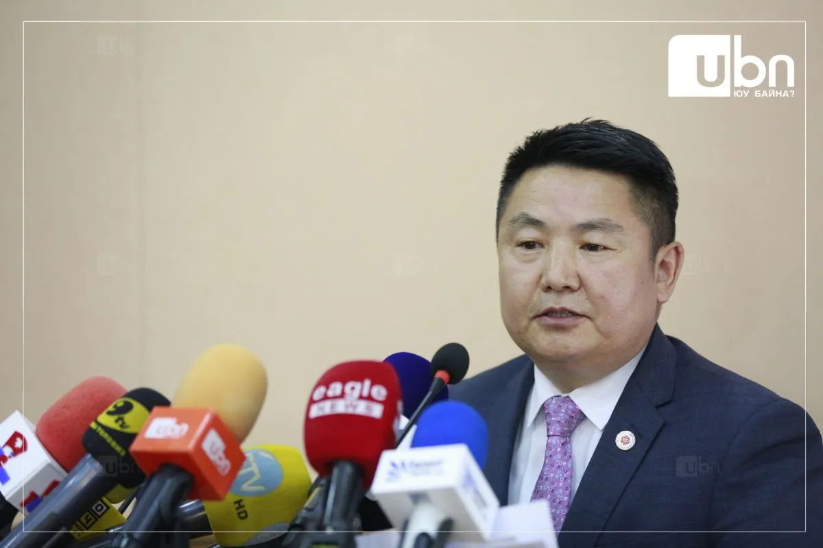Улсын хилийн зурваст хууль зөрчиж олгогдсон 10 байршлын Ерөнхий төлөвлөгөөг Хүннү хотын дарга М.Батбаярын компани гаргасан гэв
