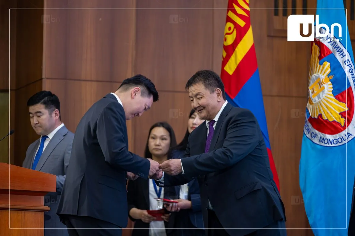 legacy:gishuud 2024 unemleh/MPA PHOTO 2024-7065 copy.jpg