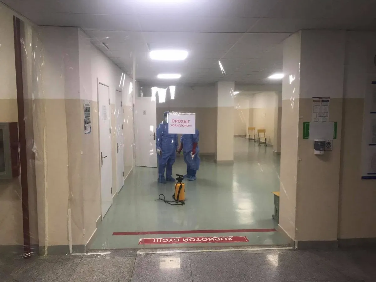 СЭМҮТ-ийн эмч нарын хоёр баг БЗД-т PCR шинжилгээ авч эхэллээ