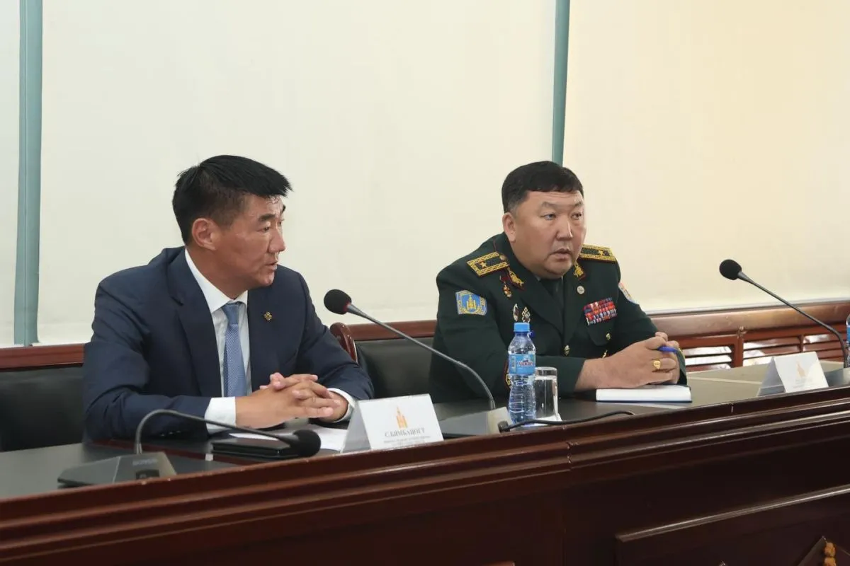 Батлан Хамгаалах Яам бол энэ салбарын уураг тархи, цохилох зүрх нь