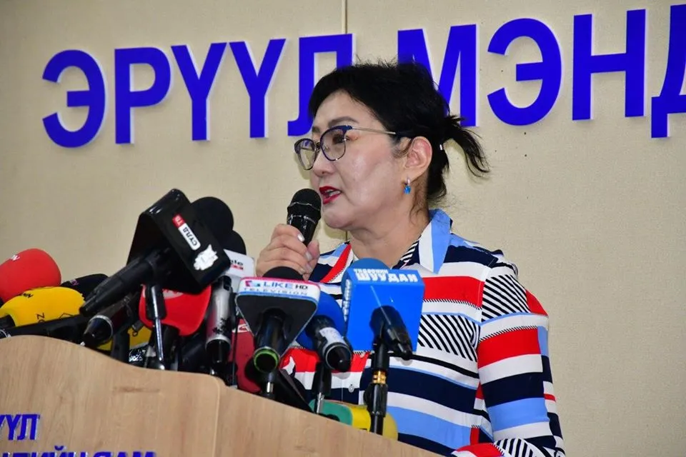 ЭМЯ: БНСУ-аас ирсэн 17 иргэнийг Жаргалантын аманд тусгаарласан