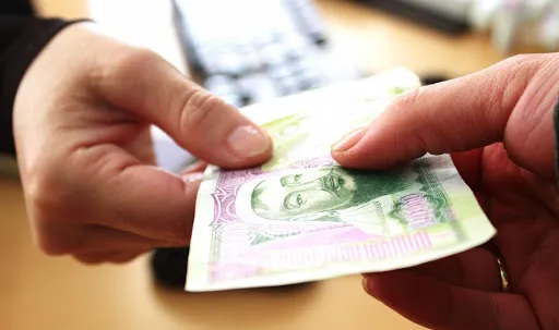 Гадаадад байгаа иргэд 300 мянган төгрөгөө хэрхэн авах ЗААВАР