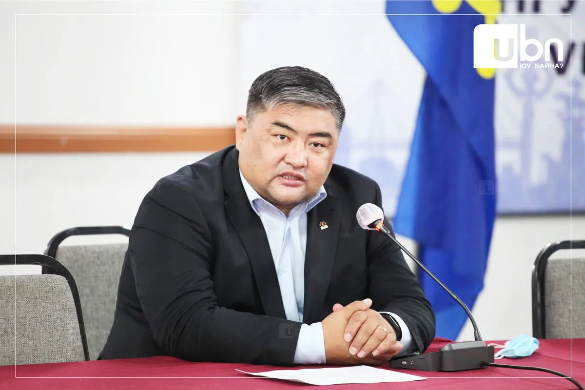 Төрийн албан хаагчдад хичээлийн жилийн турш өглөө, орой хүүхдээ сургууль, цэцэрлэгт хүргэж өгөх нийт нэг цагийн чөлөө олгох үүрэг өгчээ
