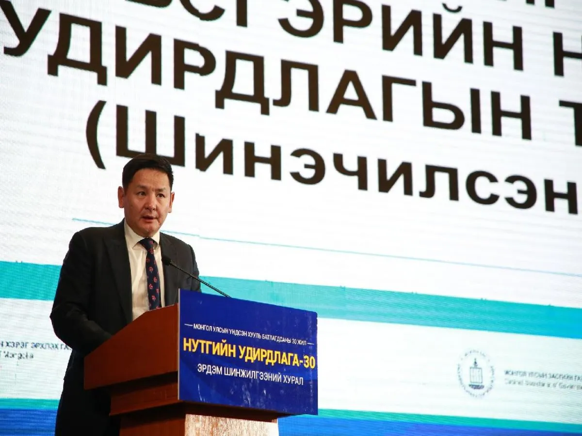 У.Бямбасүрэн: Төвлөрлийг сааруулахад иргэдэд хамгийн ойр байгаа нутгийн удирдлагын нэгжид чиг үүргийг давхардуулахгүй хуваарилах нь чухал