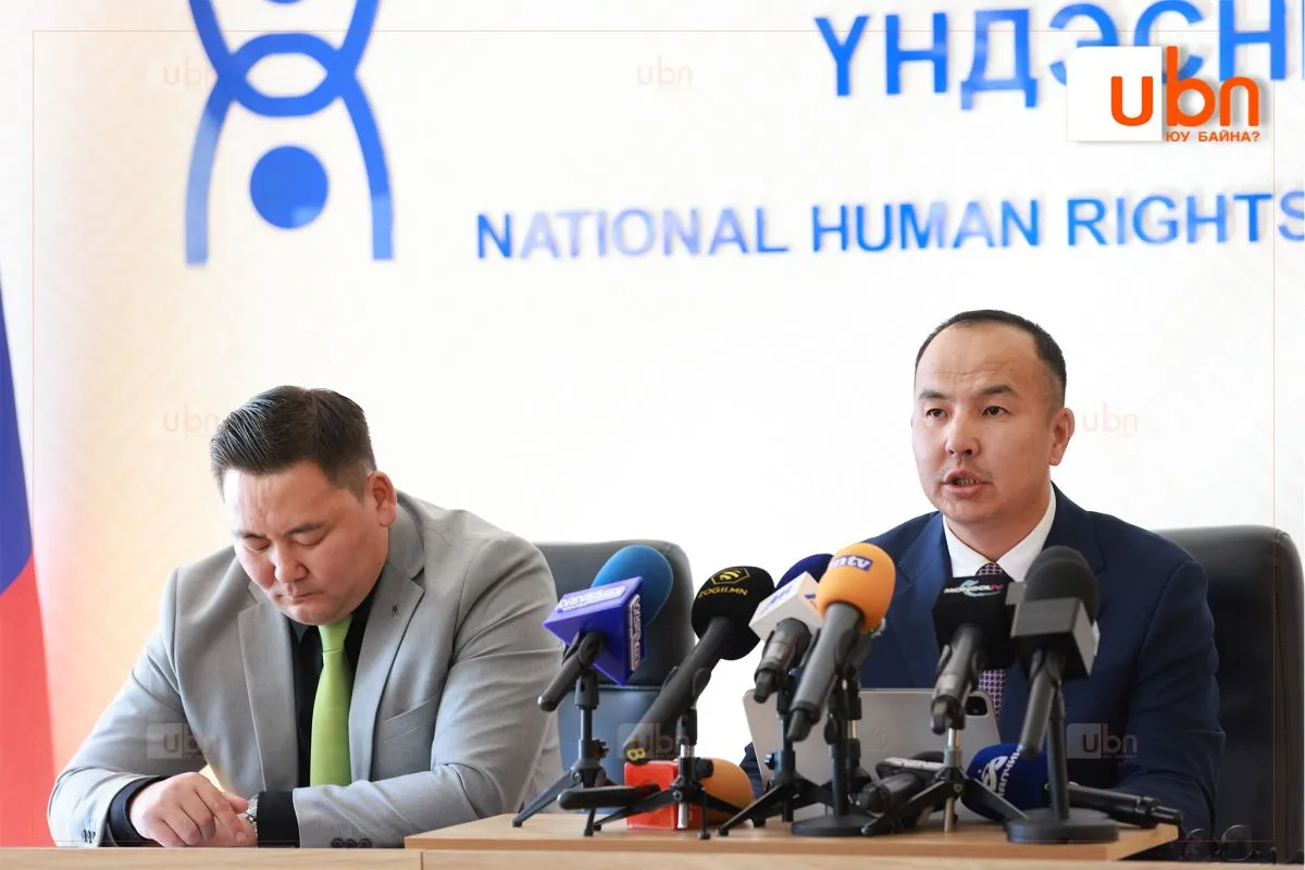 Сургуулийн багтаамж, анги танхим, багшийн хүрэлцээг хүүхдийн өсөлттэй уялдуулан төлөвлөөгүйгээс зарим нэгдүгээр ангид 60-70 хүүхэд суралцаж, хүүхдийн аюулгүй байдал, суралцах эрх зөрчигдөж байгааг ХЭҮК онцоллоо
