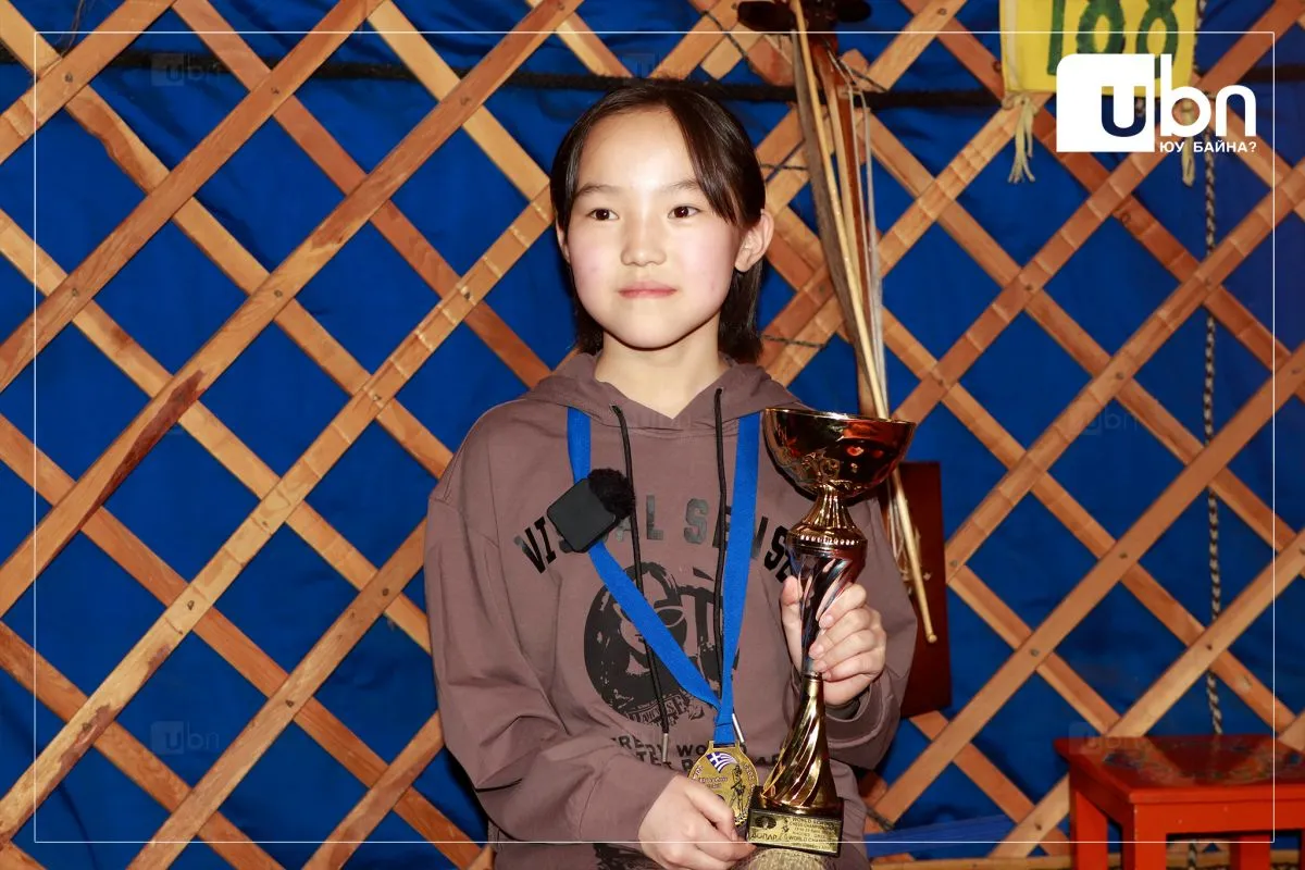 legacy:shatar/buyanhishig ohin/bb3.jpg