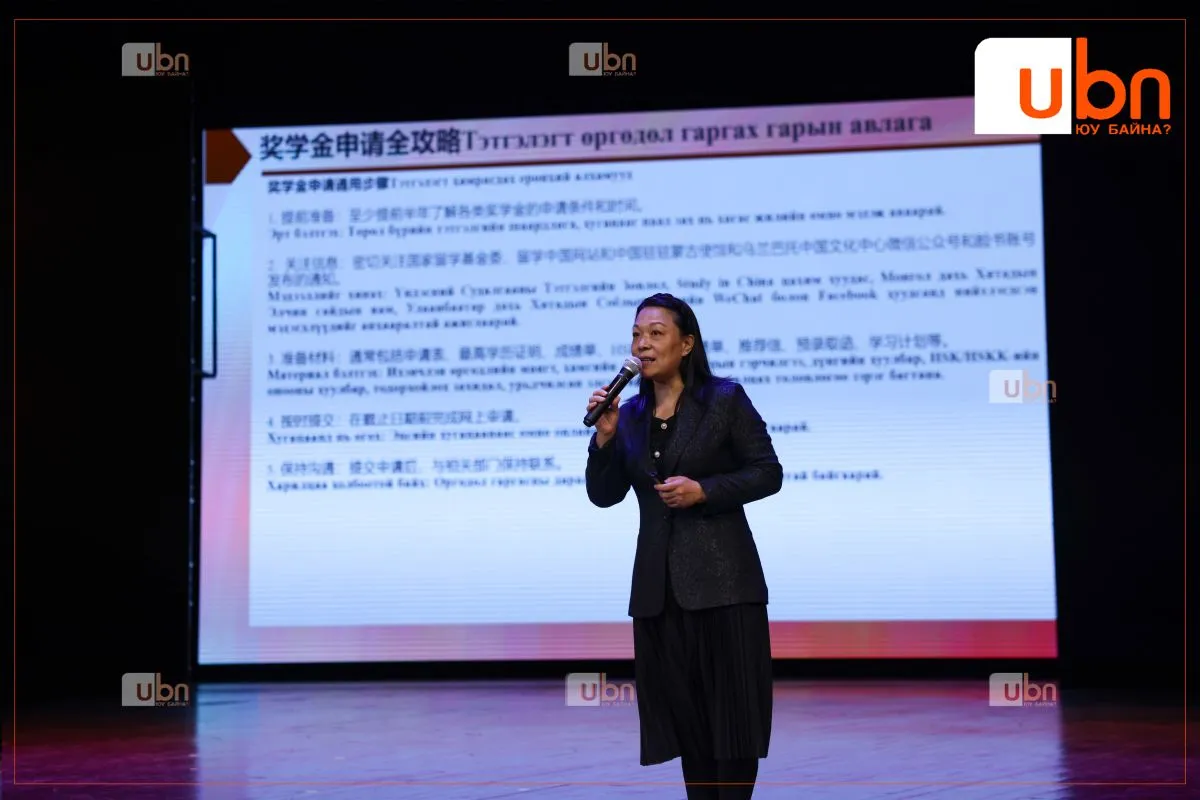 legacy:2025/10/shdith/DSC04608copyobyobyo.jpg