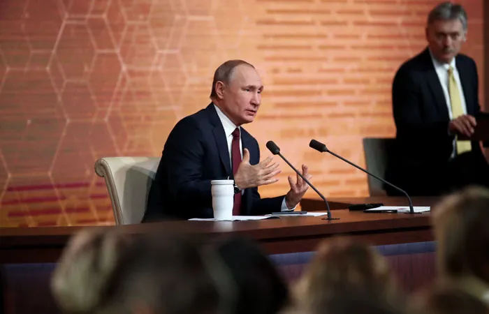 В.Путин Үндсэн хуульдаа өөрчлөлт оруулснаар Оросыг зөв зам руу чиглүүлж магадгүй