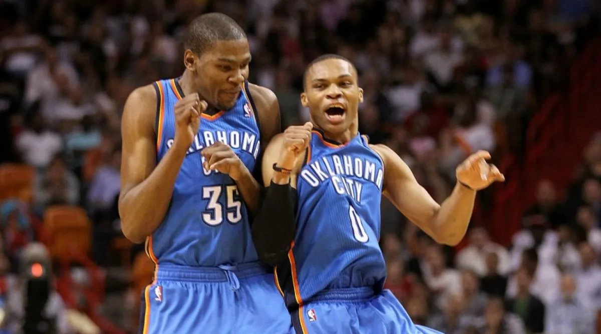 legacy:Амараа зураг/westbrook/KD-Westy-BFF-GETTY.jpg