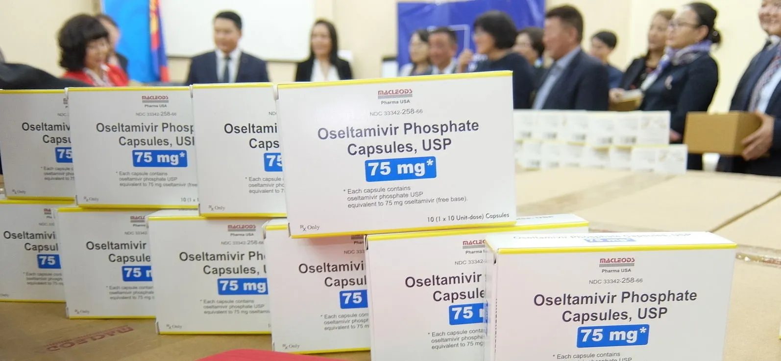 Томуу, томуу төст өвчний хүнд үед хэрэглэх Осельтамивар эмийг ДЭМБ-аас эмнэлгүүдэд хүлээлгэн өглөө