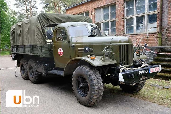 legacy:upload/images/ni/2020/09/03/zil 157 armytrack pinterest.com-084148-1214008533.jpeg