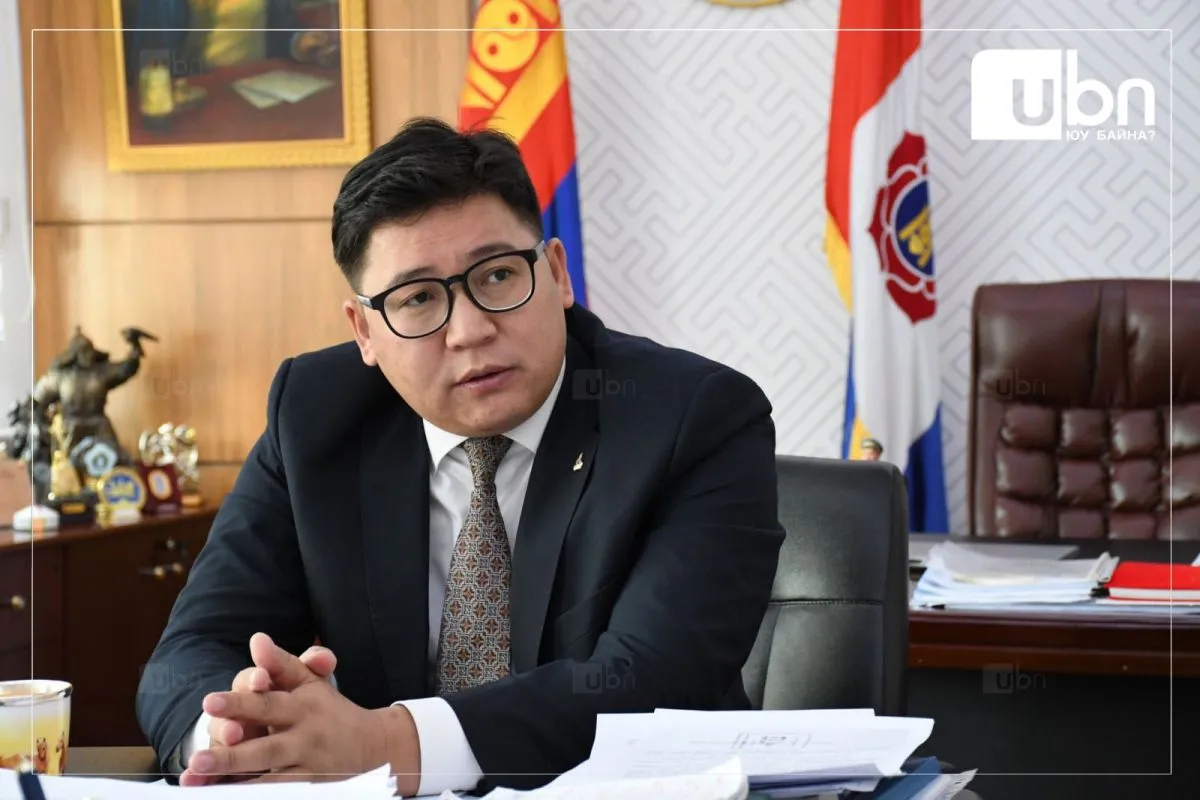 Н.БАТСҮМБЭРЭЛ: Хүссэн бүхнээ авч чадахгүй, өөрөө хөдөлмөрлөж олсон минь амьдралын ухаанд намайг сургасан