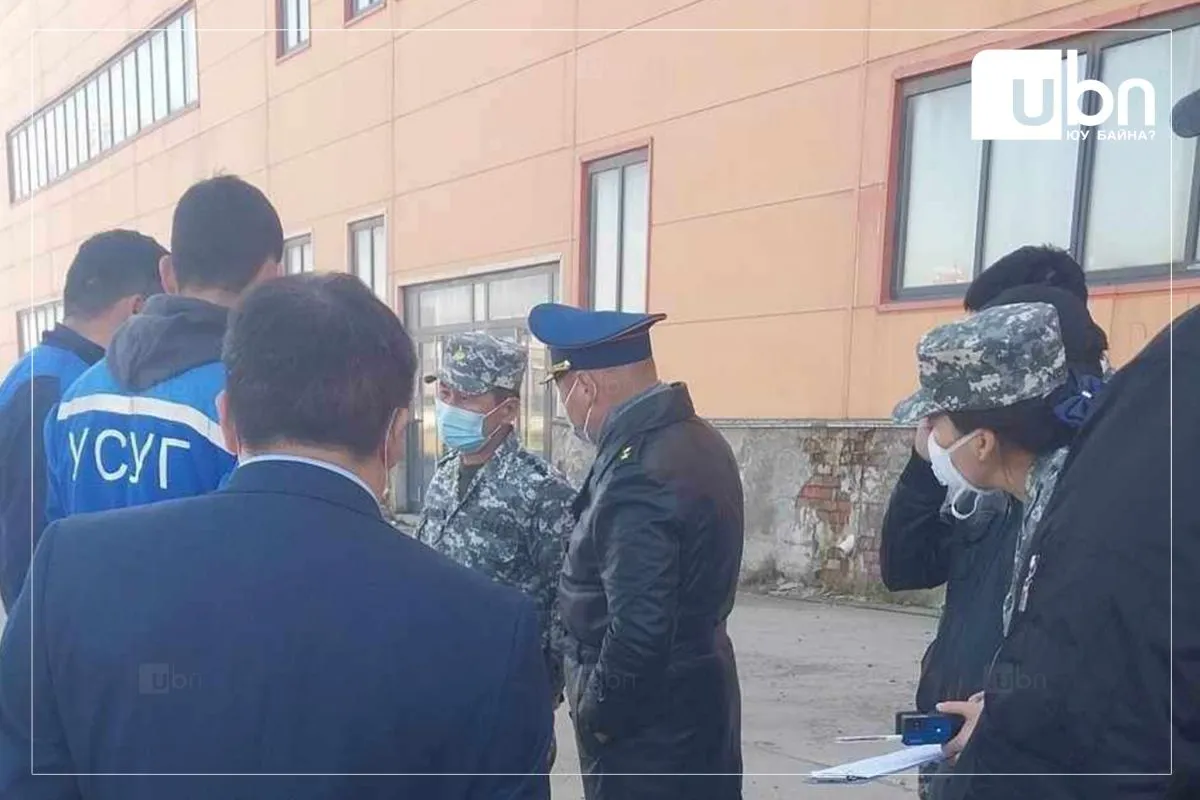 ШУУД: Дүнжингарав худалдааны төв дотор их хэмжээний газ үнэртэж байгаатай холбоотойгоор холбогдох албаныхан шалгалт хийж байна