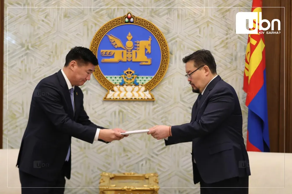 Төмөр замын тээврийн тухай хуулийн төслийг өргөн барьлаа