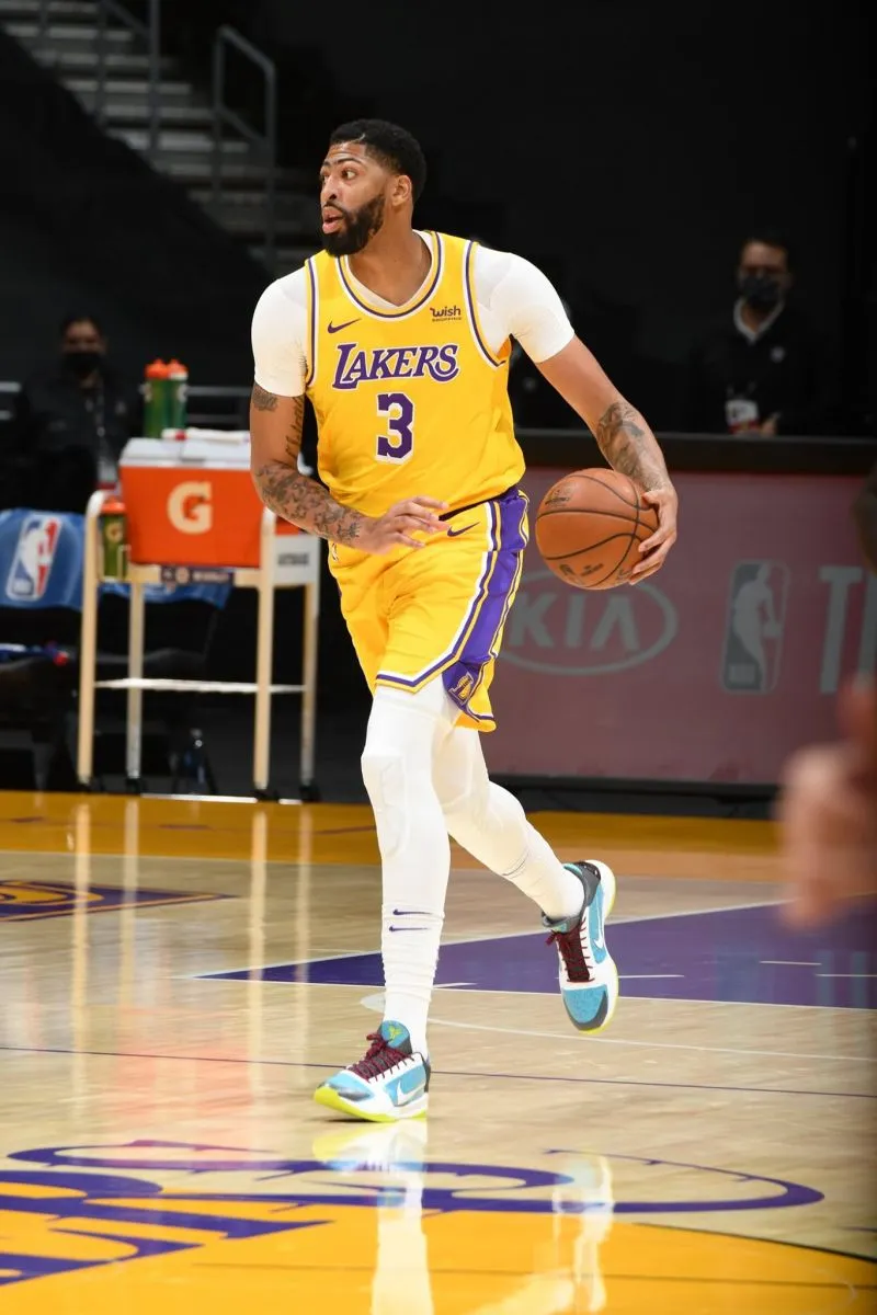legacy:NBA/7.jpg