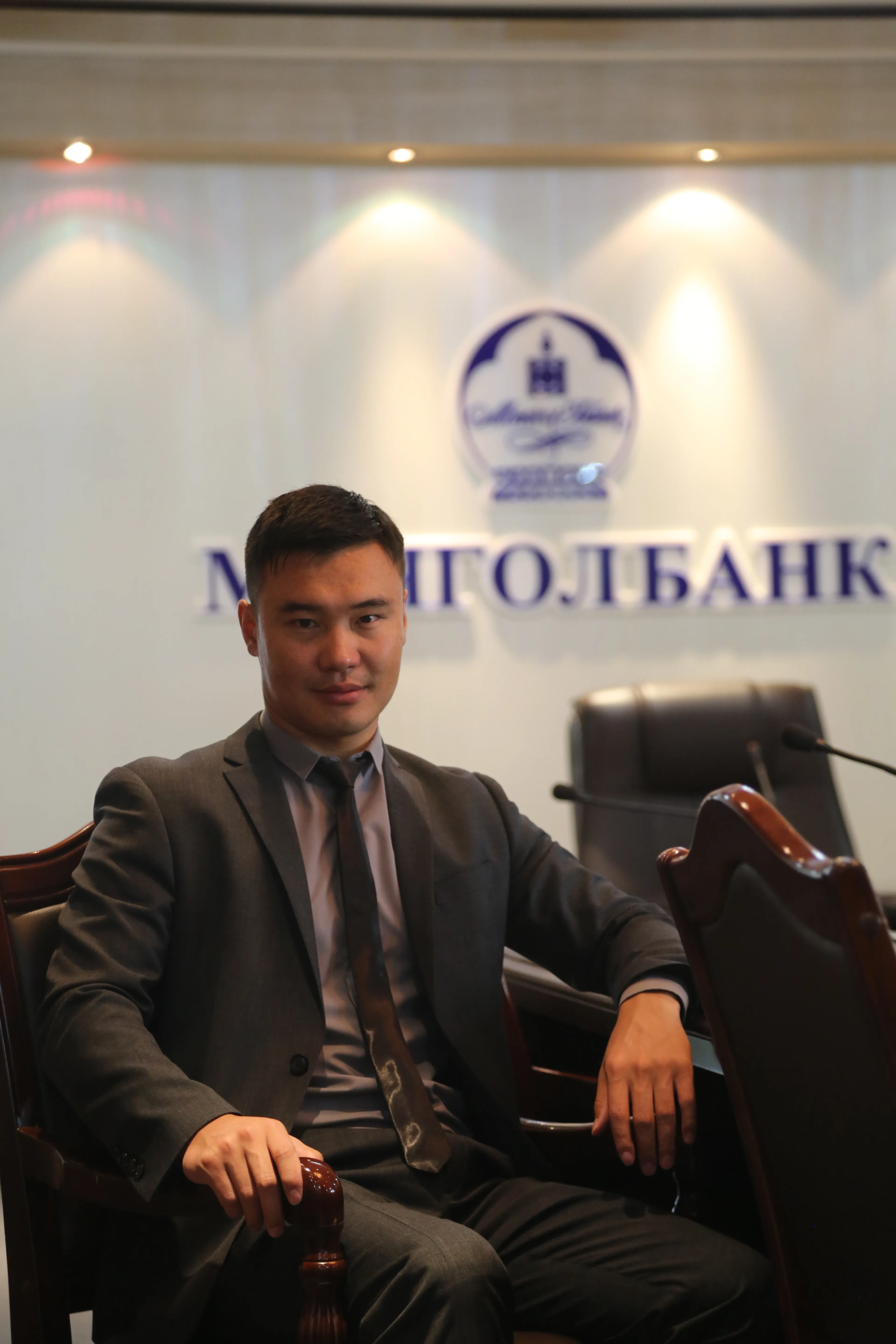 Д.Баттуул: Нэг мөнгөн дэвсгэрт өөрөөсөө хэд дахин өндөр өртгөөр бүтдэг