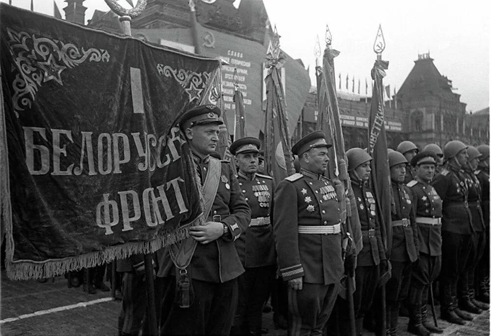 legacy:Амараа зураг/ялалтын баяр/1023778330_0_0_2987_2048_1000x685_80_0_0_7124fa812a508df88df02bac67b37ff9.jpg