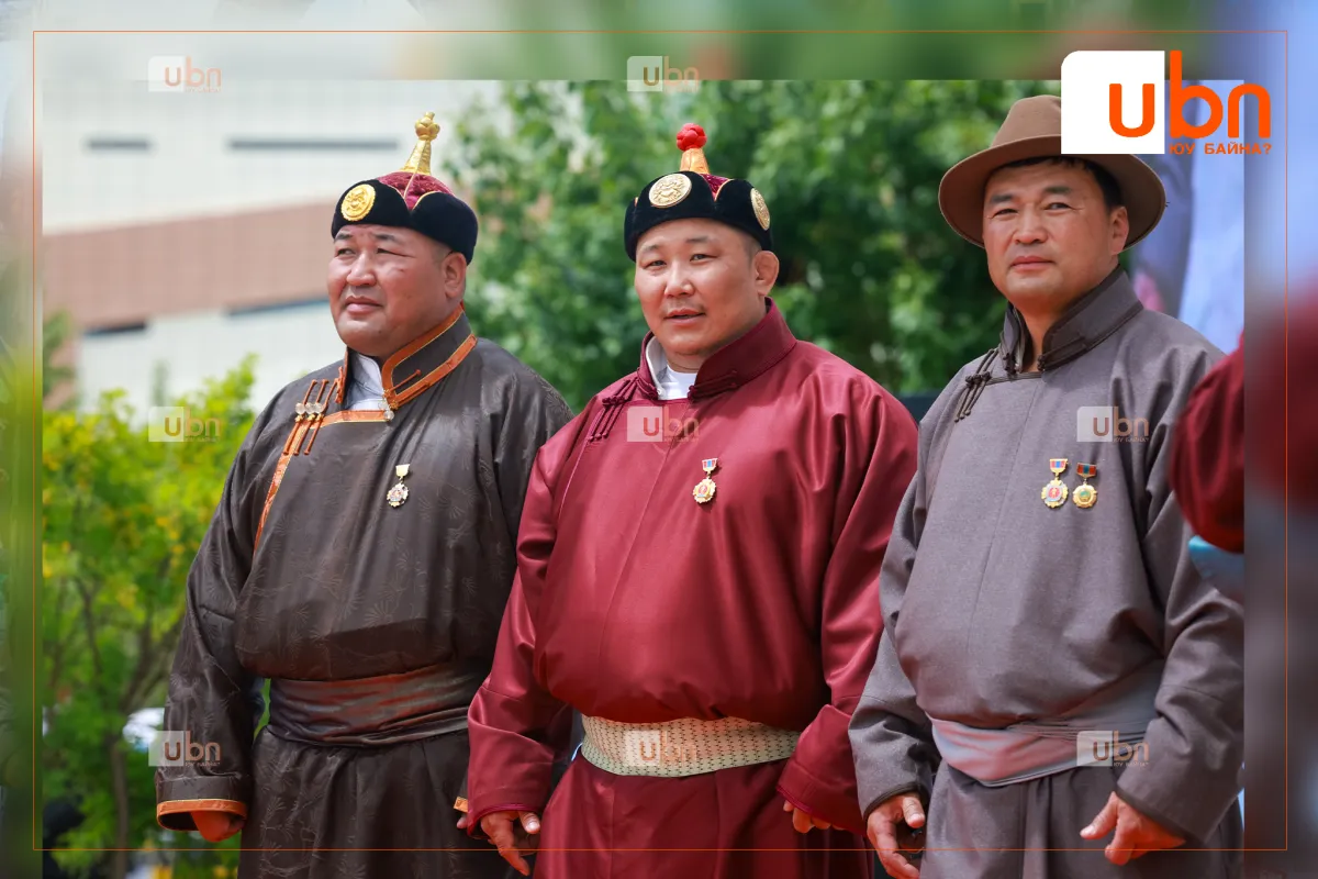 legacy:munkhbatavargahushuu/04.png