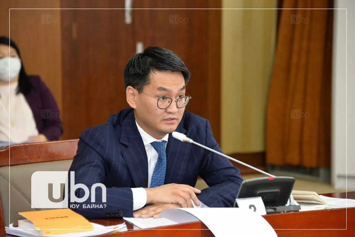 Ө.Шижир: С.Зориг агсны хөшөөтэй байрыг Да.Ганболд тэргүүтэй хэсэг бүлэг хуяа нар зарчхаж. МоАХ өөрийн байрныхаа өмнө С.Зориг агсны хөшөөг тавья